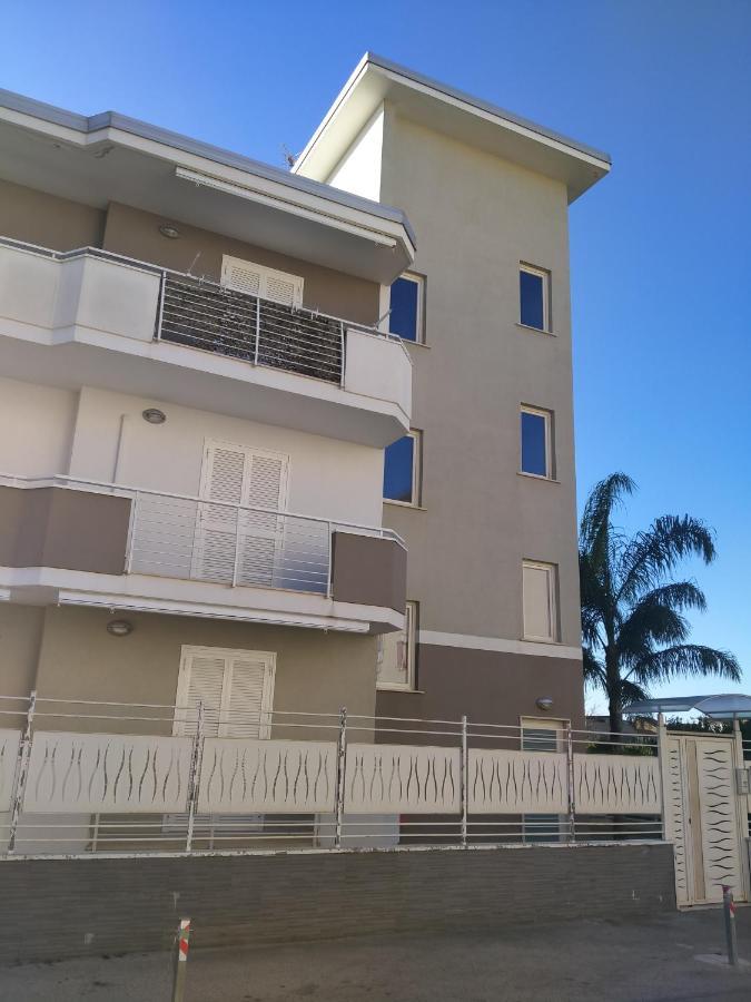 B&B White One San Prisco Luaran gambar