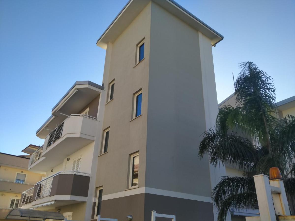B&B White One San Prisco Luaran gambar